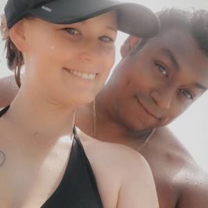 Meet your Posher, Layla